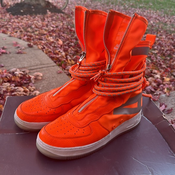 Nike SF AF1 Hi total orange - Picture 3 of 4